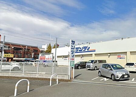 サンディ 東大阪七軒家店