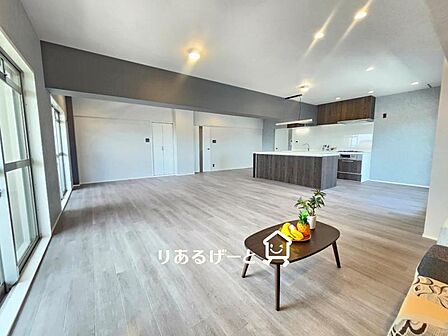 LDK31.7帖:会話が自然に広がるリビング!