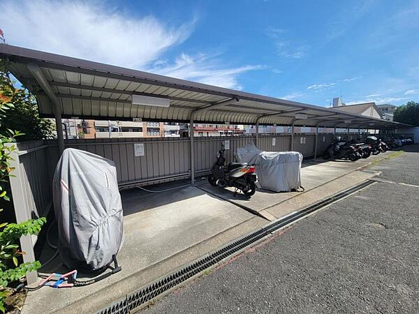 駐車場を拡大表示