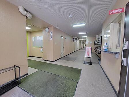 管理の行き届いた玄関ホール