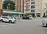 周辺：ファミリーマート 吹田千里山西店