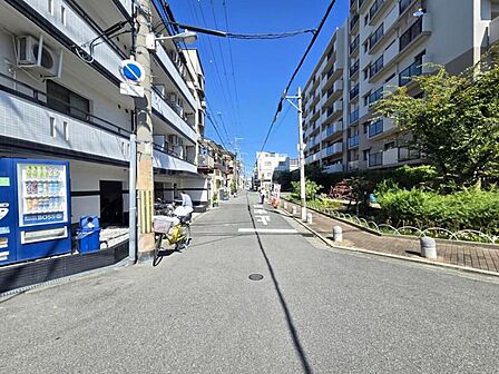 車通りの少ない立地で小さなお子様やご年配の方にも安心!