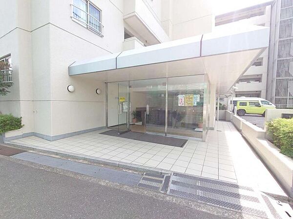 エントランスを拡大表示