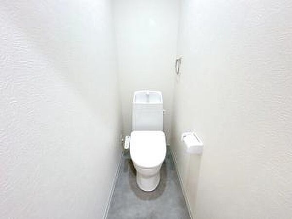 トイレを拡大表示