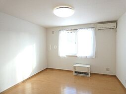 ＮＯＤＡハイツ 101 1階ワンルームのリビング/ダイニング