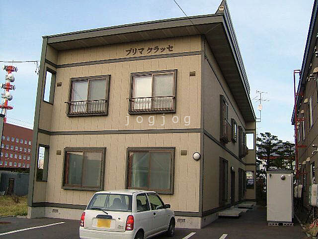 2 / 4