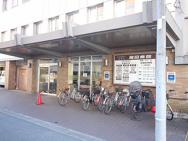 画像24:岡田病院(622m)