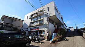 コーポ天子山ＮＯ1  ｜ 千葉県我孫子市つくし野1丁目（賃貸マンション2LDK・2階・53.12㎡） その1