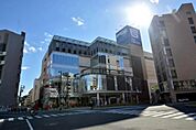 スーパー「フジグラン広島まで330ｍ」