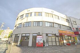 広島県広島市東区牛田新町1丁目（賃貸マンション2LDK・2階・50.00㎡） その1