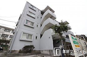 愛知県豊田市美山町1丁目（賃貸マンション3LDK・4階・65.00㎡） その1