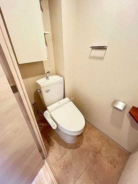 トイレを拡大表示