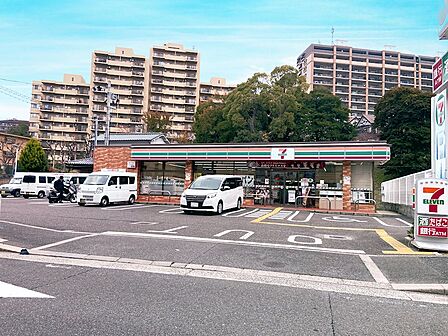 セブンイレブン 吹田新芦屋上店（750m）