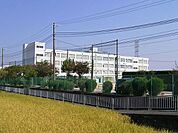 高槻市立上牧小学校（1700m）
