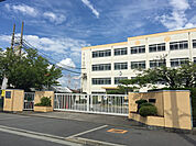 高槻市立丸橋小学校（152m）