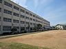 周辺：高槻市立南大冠小学校（1068m）