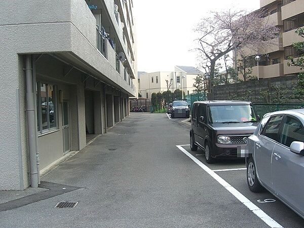 駐車場を拡大表示