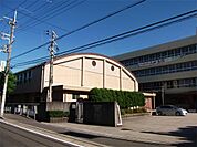 茨木市立西陵中学校（1464m）