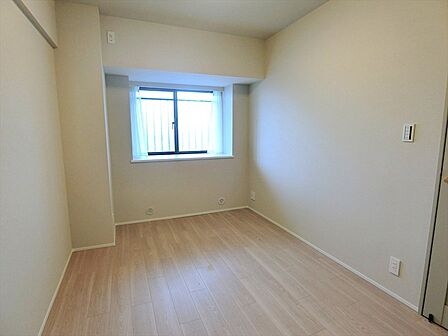 住宅ローンやお買い換えのご相談は随時受付中です。お客様に最適なプランをご提案いたします。