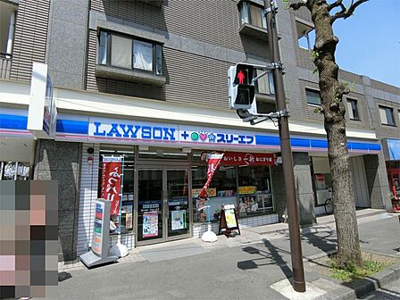 ローソン LTF川崎三田団地店(899m)