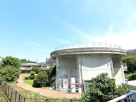 川崎市子ども夢パーク(887m)