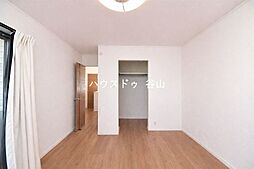 寝室の画像