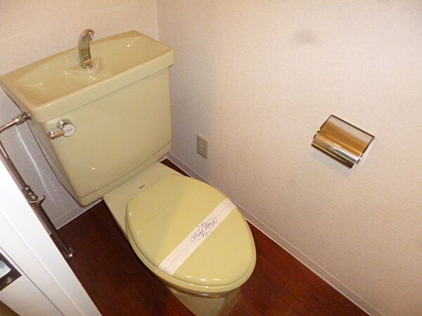 画像28:トイレです（同物件別室の写真です）