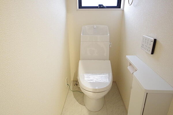 トイレを拡大表示