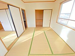 ラ・フォーレシャンテ A棟 202号室 2階3DKのリビング/ダイニング