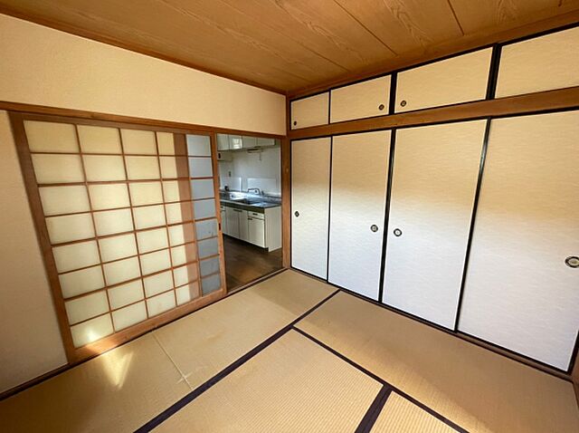 寝室