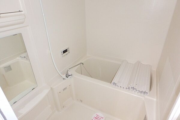 apartment 茨城県那珂市菅谷
地図を見る