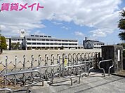 四日市立富洲原中学校 1798m