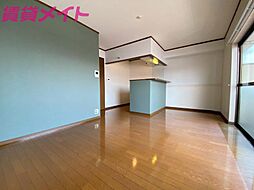 コーキア富洲原 3階1LDKのリビング/ダイニング