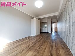 ハイツ富田2 3階ワンルームのリビング/ダイニング