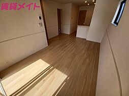 レジェンド 1階1LDKのリビング/ダイニング