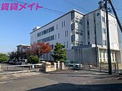 四日市市立富田中学校 1590m