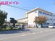 四日市市立山手中学校 1737m