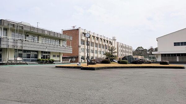 画像19:三重県立桑名西高等学校