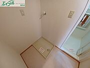 同型反転写真です。