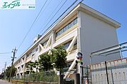 桑名市立益世小学校 262m