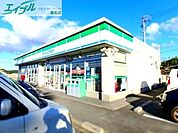 ファミリーマート桑名陽だまりの丘店 456m