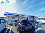 ローソン川越町高松店 365m