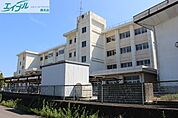 桑名市立陽和中学校 487m