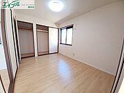 別部屋反転写真です