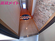 玄関同一物件別部屋のお写真です