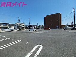 6 / 8