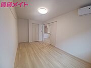 同型部屋写真です。