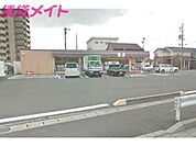 セブンイレブン桑名益生店 360m
