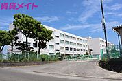 桑名市立正和中学校 2693m