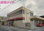 北勢郵便局 723m